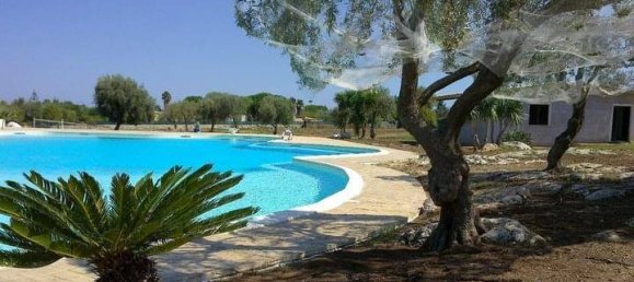 3 bedrooms Villa in Syracuse, Italy No. 249627 12