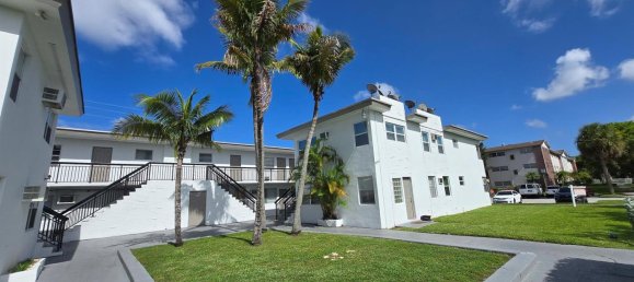 1 dormitorio apartamento en alquiler en Miami, Miami-Dade, Florida, USA № 615224 2