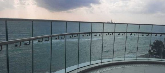 3 bedrooms Apartment in Limassol, Cyprus No. 8656 8