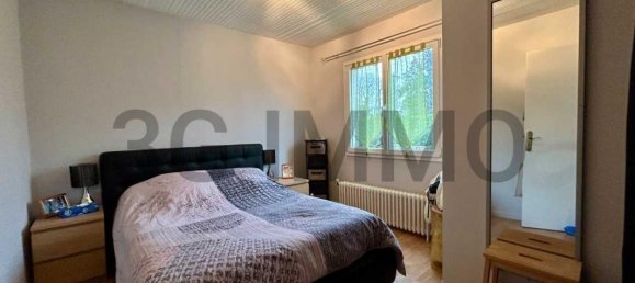 3 bedrooms House in Coubron, France No. 192954 8