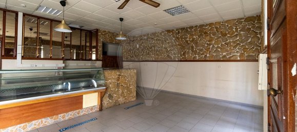 58m² Commercial property in Arruda dos Vinhos, Portugal No. 160569 6