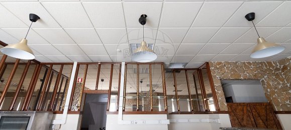 58m² Commercial property in Arruda dos Vinhos, Portugal No. 160569 14