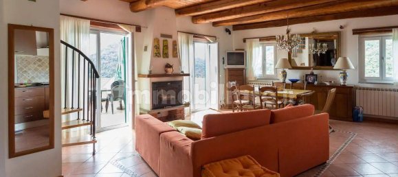 3 bedrooms Villa in Varazze, Italy No. 183683 4