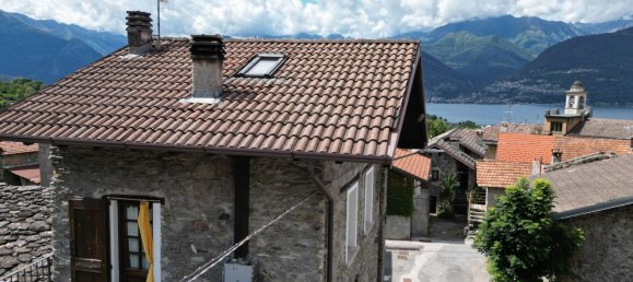 4 rooms House in Colico, Italy No. 258640 10