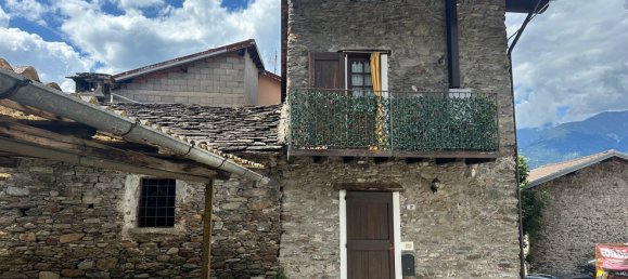 4 rooms House in Colico, Italy No. 258640 3