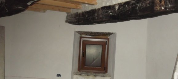 4-Zimmer Haus in Fabriano, Italy, Nr. 253973 10