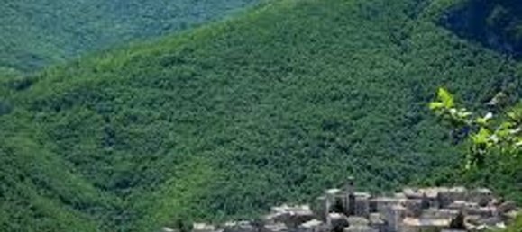 4-Zimmer Haus in Fabriano, Italy, Nr. 253973 7