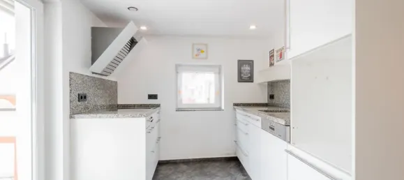 2 Schlafzimmer Haus in Neunkirchen, Germany, Nr. 281485 6