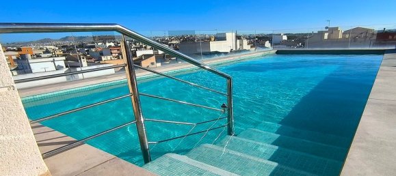 2 bedrooms Apartment in Alicante, Spain No. 181528 2