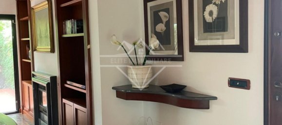 3 bedrooms House in Carrara, Italy No. 189019 41