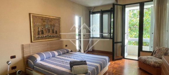 3 bedrooms House in Carrara, Italy No. 189019 11