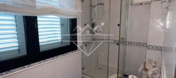 3 bedrooms House in Carrara, Italy No. 189019 28