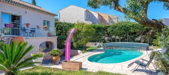 4 bedrooms Villa in Frejus, France No. 356722 20