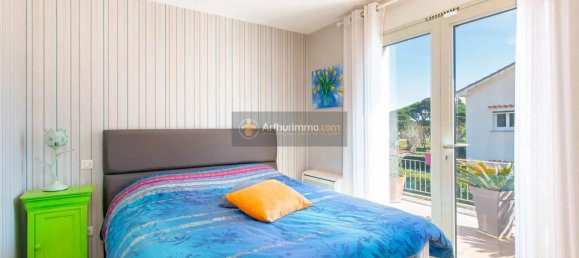 4 bedrooms Villa in Frejus, France No. 356722 17