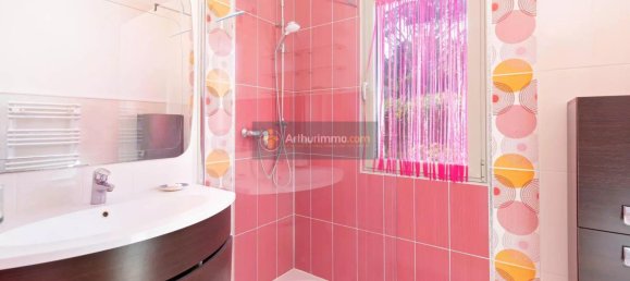 4 bedrooms Villa in Frejus, France No. 356722 15