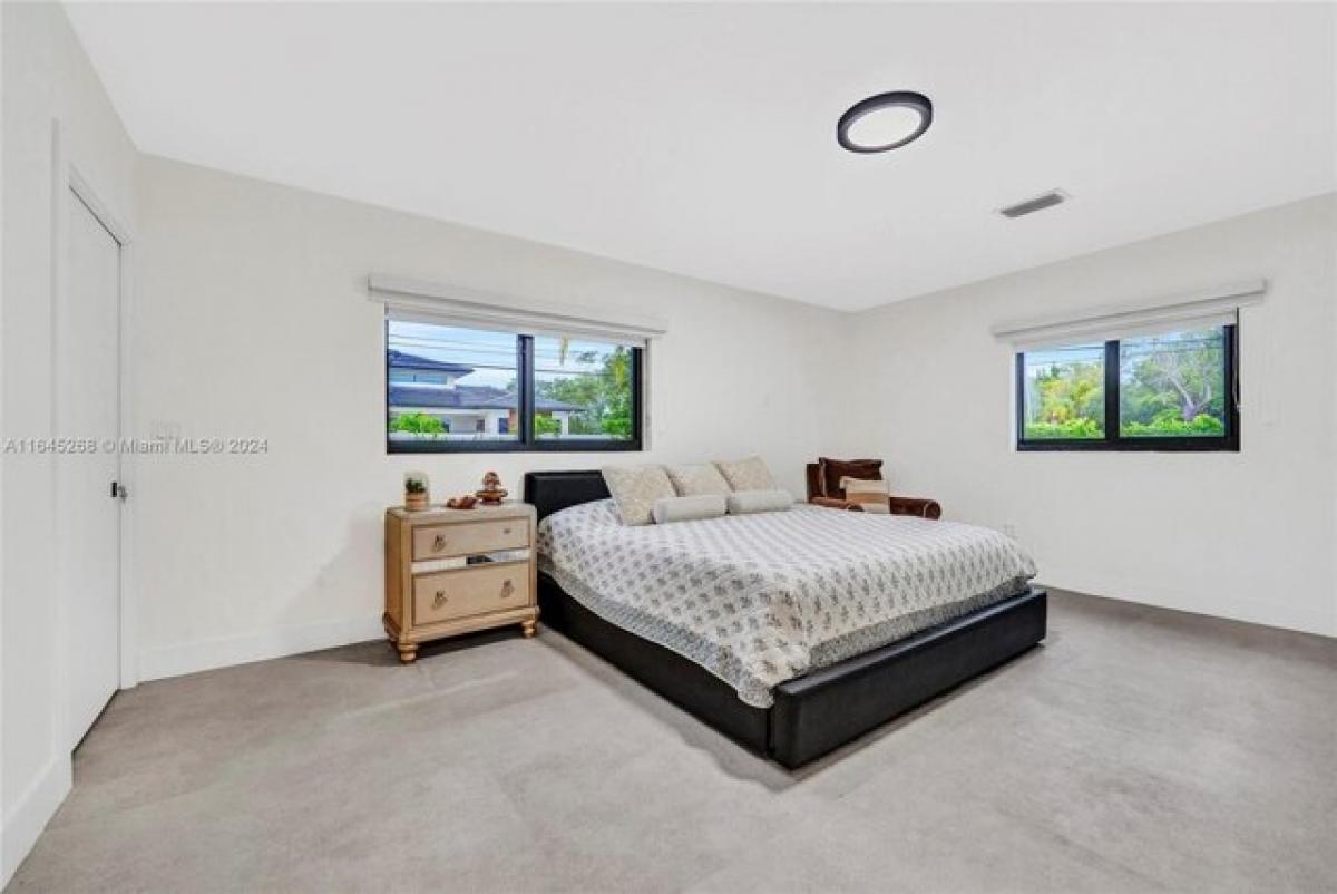 4 bedrooms House in Miami, USA No. 226140