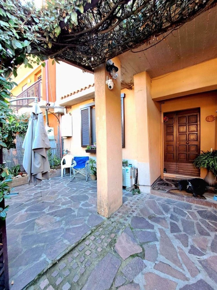 Apartamento de 2 dormitorios en Gavorrano, Italy No. 343249