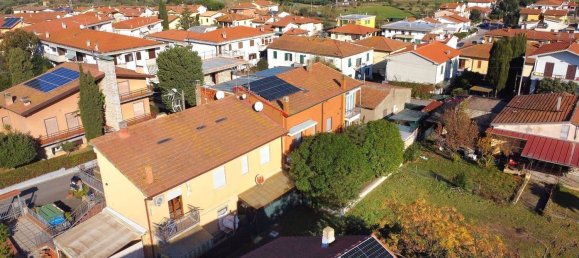 Apartamento de 2 dormitorios en Gavorrano, Italy No. 343249 6