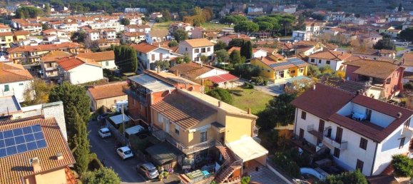 Apartamento de 2 dormitorios en Gavorrano, Italy No. 343249 10