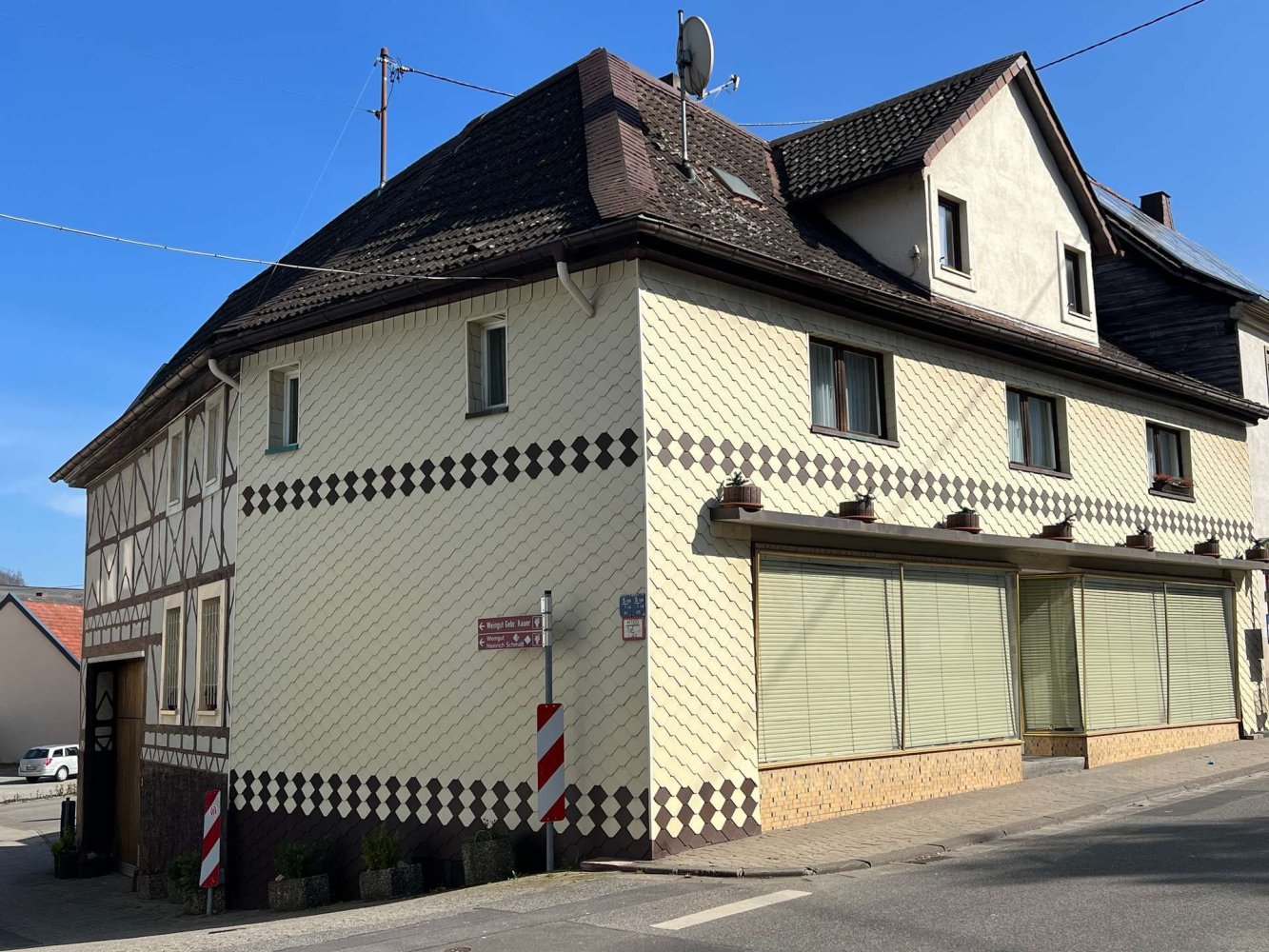 Casa de 7 habitaciónes en Bad Kreuznach, Germany No. 244620