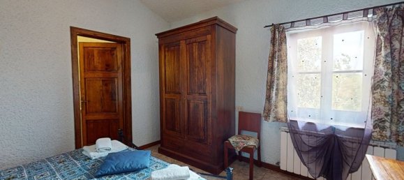 4 bedrooms House in Fabbriche di Vergemoli, Italy No. 237861 27