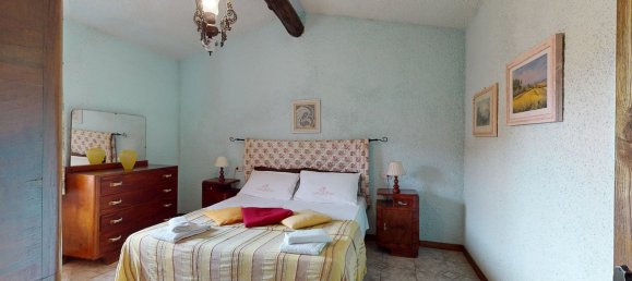 4 bedrooms House in Fabbriche di Vergemoli, Italy No. 237861 18