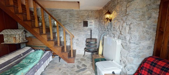 4 bedrooms House in Fabbriche di Vergemoli, Italy No. 237861 30