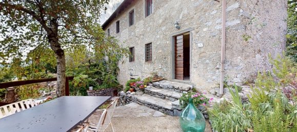 4 bedrooms House in Fabbriche di Vergemoli, Italy No. 237861 33
