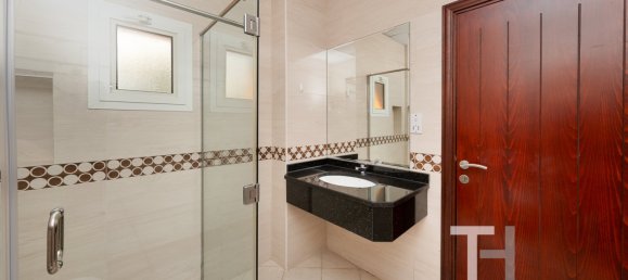 6 bedrooms Villa in The Villa, UAE No. 33298 13