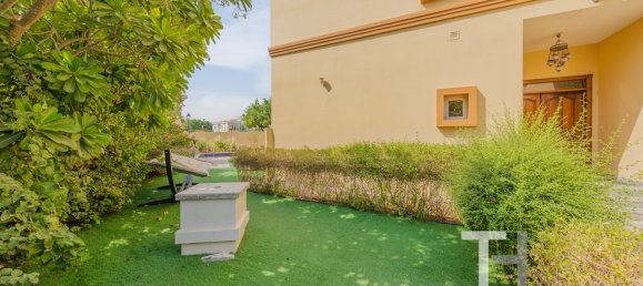 6 bedrooms Villa in The Villa, UAE No. 33298 15