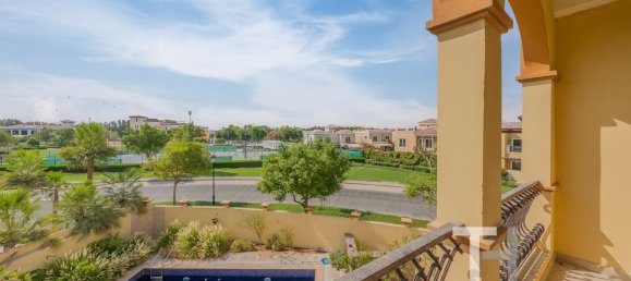 6 bedrooms Villa in The Villa, UAE No. 33298 17