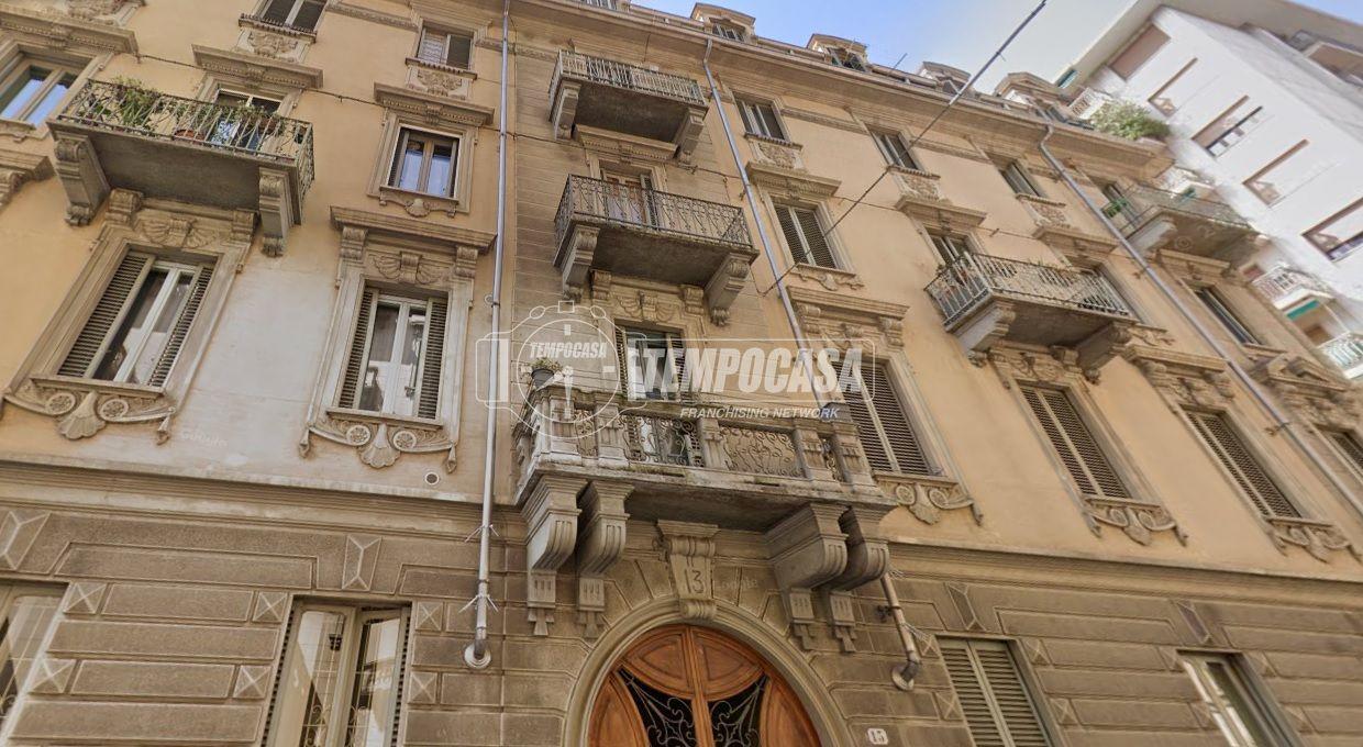 2-Zimmer Wohnung in Turin, Italy, Nr. 176130