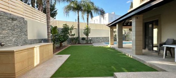 4 Schlafzimmer Villa in Latsia, Cyprus, Nr. 16605 4