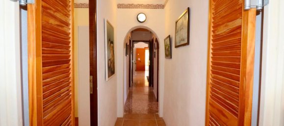 7 bedrooms House in Alicante, Spain No. 176614 30