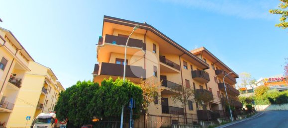 3 bedrooms Penthouse in Alba Adriatica, Italy No. 35464 2