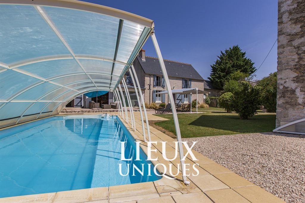 3 bedrooms House in La Chapelle-Saint-Martin-en-Plaine, France No. 88723