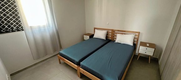 2 chambres Appartement à Larnaca, Cyprus No. 26327 3