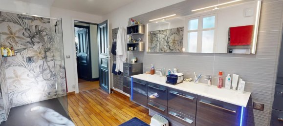 6 bedrooms House in Troyes, France No. 213765 18