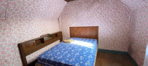 3 Schlafzimmer Haus in Nogent-le-Rotrou, France, Nr. 82193 12