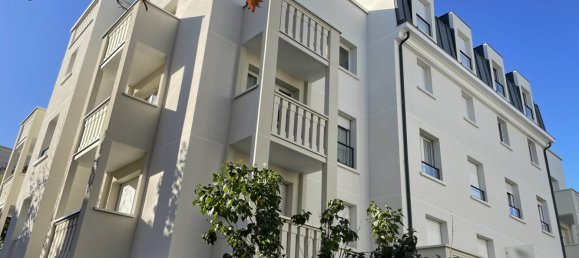 Studio in Noisy-le-Grand, France, Nr. 177082 7