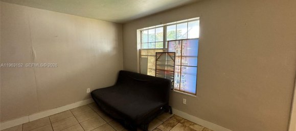 1 bedroom Commercial property for rent in Miami, Miami-Dade, Florida, USA № 614314 3