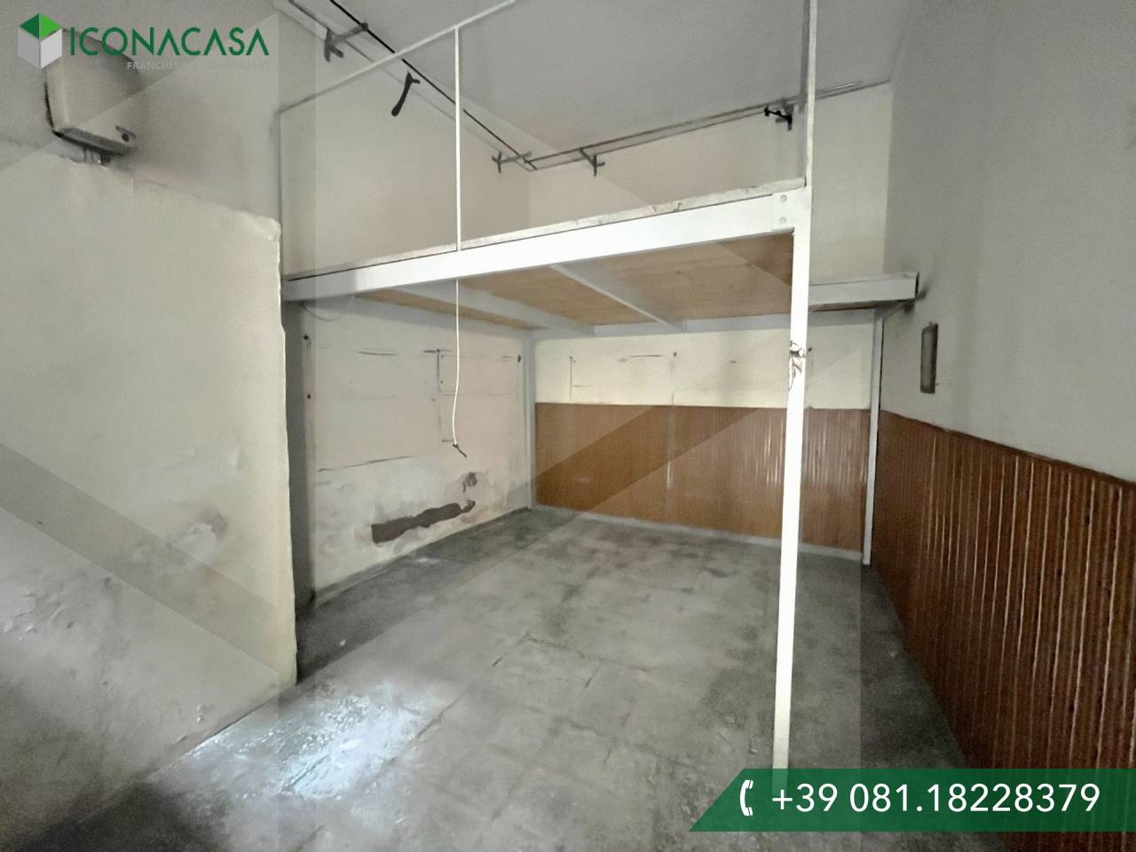 1-Zimmer Gewerbliche Immobilie in Brusciano, Italy, Nr. 24709