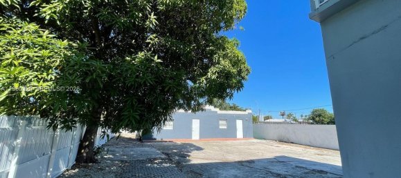 Vivenda T2 em Miami, EUA N.º 615704 3