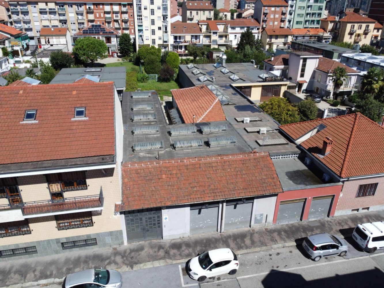 800m² Warehouse in Turin, Italy No. 83622