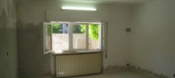 3 rooms Apartment in Camaiore, Italy No. 213835 5