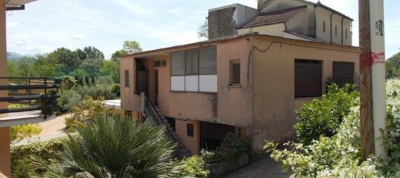 158m² Commercial property in Sora, Italy No. 299840 2