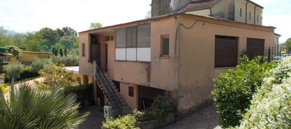 158m² Commercial property in Sora, Italy No. 299840 10
