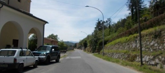 158m² Commercial property in Sora, Italy No. 299840 4