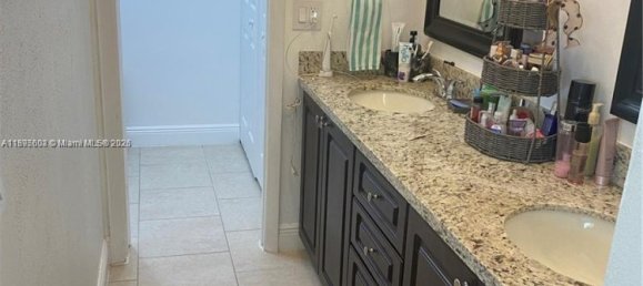 4 غرف نوم فيلا في Miami, USA رقم 615924 3