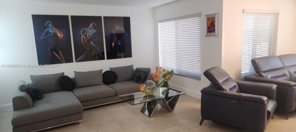 4 غرف نوم فيلا في Miami, USA رقم 615924 10